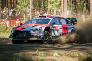 Esapekka Lapin työkalusta karmiva tieto
