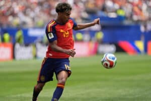 Huoli Lamine Yamalista ennen MM-finaalia – Espanjan liitto kertoo pelaajan kunnon
