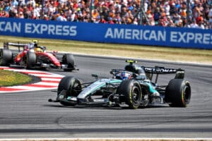 F1-tähti Kimi Antonelli räjähti – latasi kylmää tekstiä Mersulle