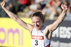 Lotta Kemppinen juoksi uskomattoman ajan – Suomen ennätys jäi kirvelevän lähelle