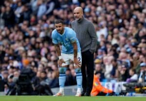 Pep Guardiola murtui pelaajiensa edessä: ”En jää rahan takia”