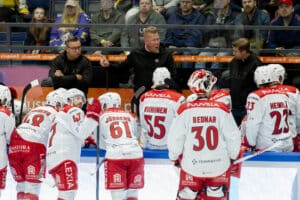 Ässät iski Lukon maanrakoon – Kärpille kirvelevä tappio